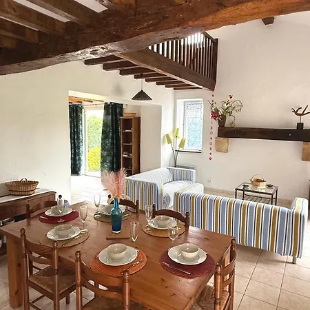 Hébergement de vacances Confortable Dans Un Cadre Calme Et Agréable, Proche Côte Atlantique Peyrehorade