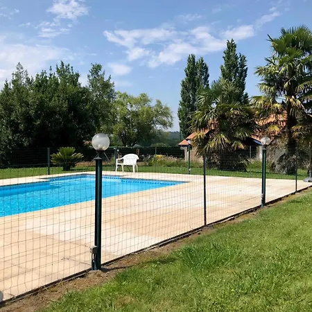 Hébergement de vacances Confortable Dans Un Cadre Calme Et Agréable, Proche Côte Atlantique *